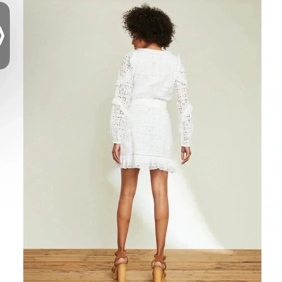 Veronica Beard Julia eyelet white long sleeve dress . Size 0. New with belt - Picture 7 of 9